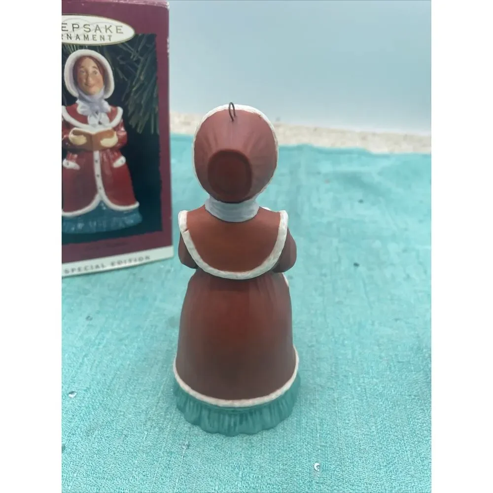 Hallmark '1993 Lady Daphne' Dickens Series Porcelain Bell Ornament